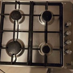 Gas 4 ring hob