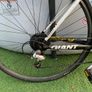 Giant Defy 3 Road Bike Image 4