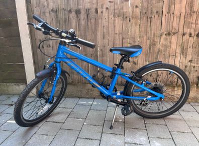 20inch Giant ARC blue bike