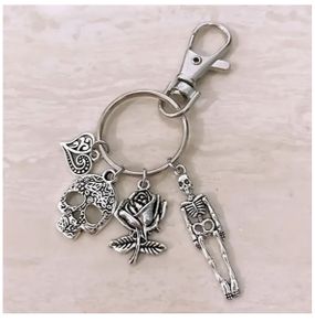 Skull & Skeleton Keyring