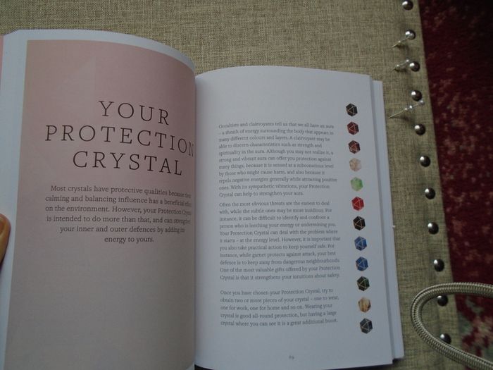 Your crystals,Your journey,Your life. Teresa Dellbridge.Paperback book,Journal