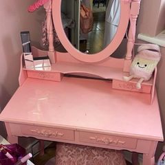 childs dressing table