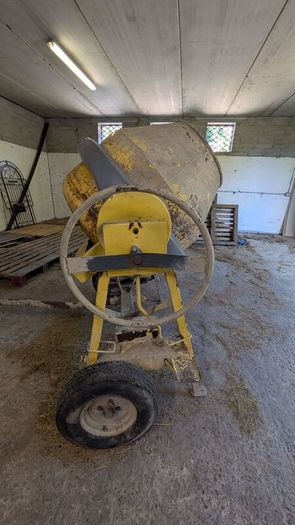 Concrete Mixer - Altrad P480