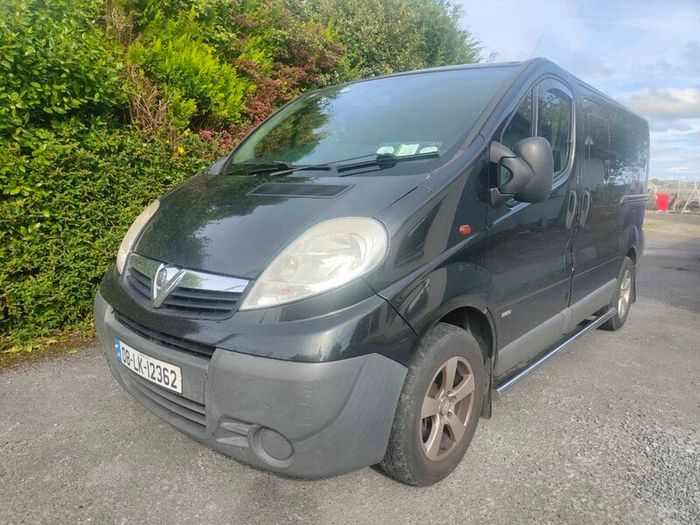 Vauxhall Vivaro Crew cab