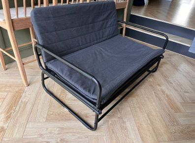 Fold-out couch
