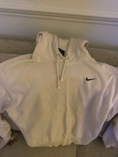 Ladies sweat shirt nike