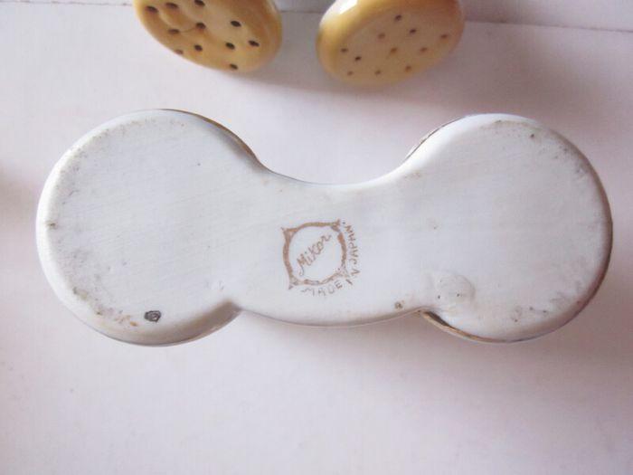Japanese Mikori Salt and Pepper Shaped Binoculars