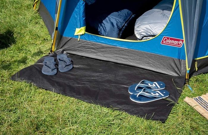 3 Man Tent Ideal for Camping in the Garden, Dome Tent, Waterproof 3 Person Camping Tent with Sewn-in Groundsheet (FREE POSTAGE)