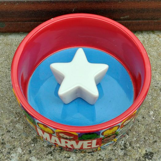 Marvel Pet Dish/bowl (slight Nick On Top).