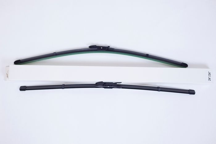 Bmw E60/e61 03-09 Wiper Blade 24 X 2 Unit