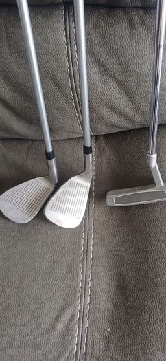 Ladies Wilson Golf clubs