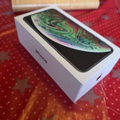 Empty box for iPhone Xs Max