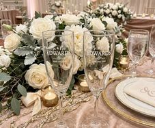 Personalized "Mr. & Mrs." Wedding Champagne Flute Set of 2 glasses