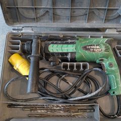 Hitachi DH24PB2 Rotary Hammer Drill + Case + Bits