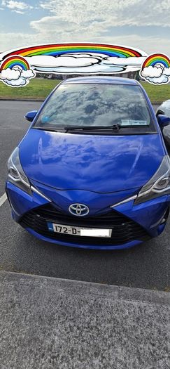 2017 Toyota Yaris Hybrid - Great Condition