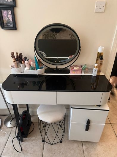 Vanity Table