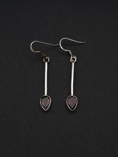 Vintage 925 Sterling Silver Garnet Earrings