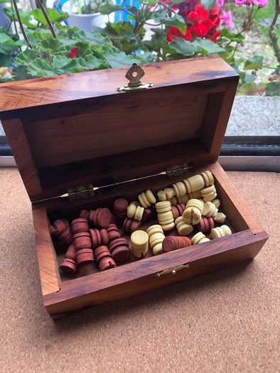 Boxed chess set