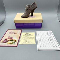 Vintage Just The Right Shoe Teetering Court, 25014 Boxed, Raine Willett Design