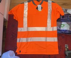 leo workwear