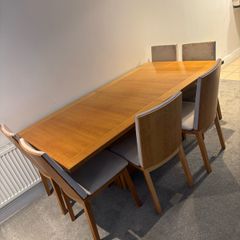 Skovby Danish Hardwood Expandable table