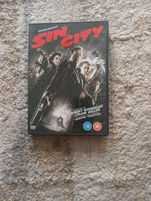 DVD bundle 6 movies