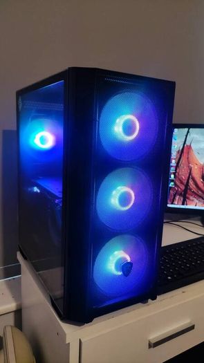 Gamer PC set Dragon Slayer Intel i5 10500 Core (10th gen) With GTX 1070 8 GB and 27 inch LG monitor