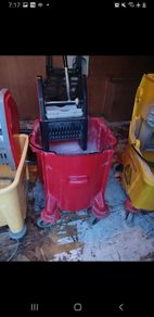 industrial  mop  buckets
