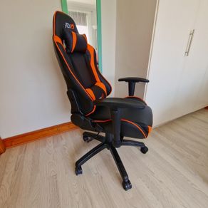 .. Gaming chair