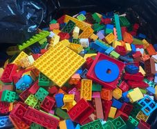 Huge Lego bundle/8 figures/dog/accessories