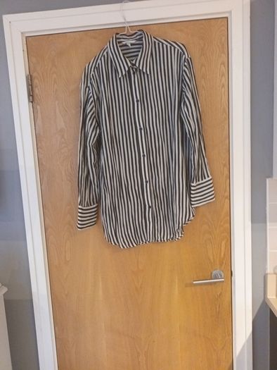 H&M Long Blouse.   S.M-14.
