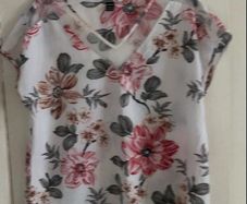 Ladies top size L
