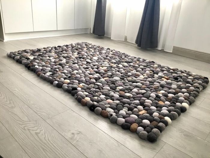 Scandinavian Pebble Rug Handmade