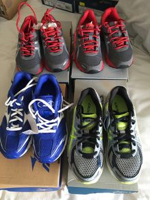 Kids Runners Trainers Mizuno Asics Brand New  UK 1  UK 2