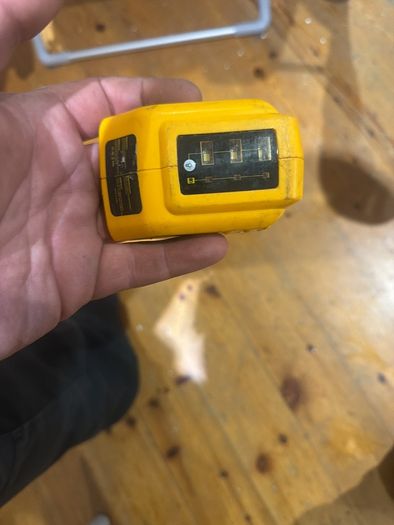 dewalt usb charger