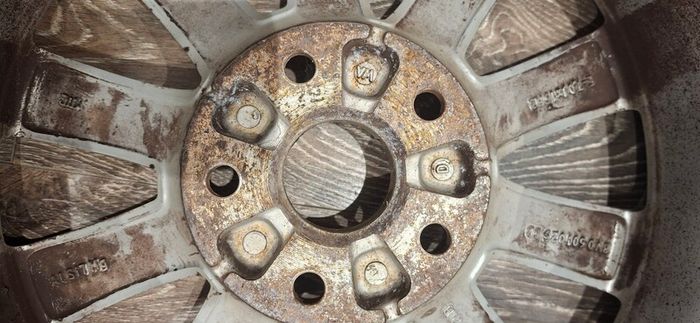 vw audi 8V0601025BD 16 inch alloy 5x112