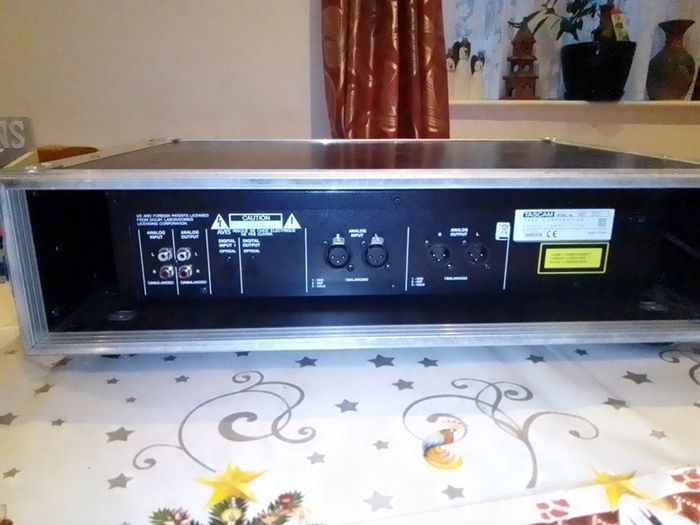 Tascam md350 + thon flight case
