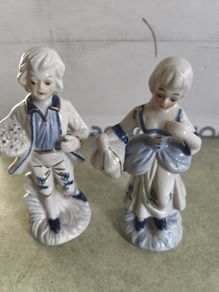 Vintage colonial man & woman blue, white, gold porcelain