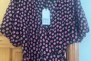 Wrap top floral pink and black