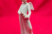 Lladro Curious Angel 4960  Angel with Lantern