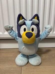 Bluey dance and play toy plush