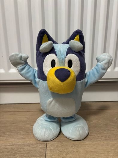 Bluey dance and play toy plush