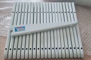 27cm White twin-slot shelf U-brackets