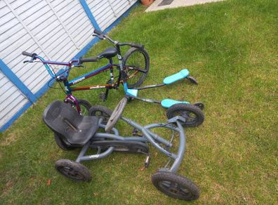 go kart flicker and BMX bike
