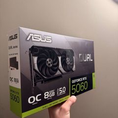 Asus Dual Rtx 5060 Oc 8gb Gddr7 - Like New, Boxed