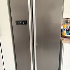 Kenwood American style fridge freezer