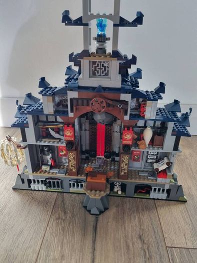 Lego 70617 Ninjago - Temple of the Ultimate Ultimate Weapon