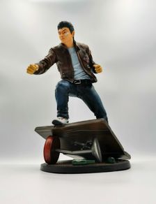 Official Shenmue 'Ryo Hazuki' Statue