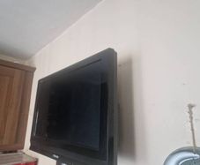 toshiba  tv perfect for a fire stick or box