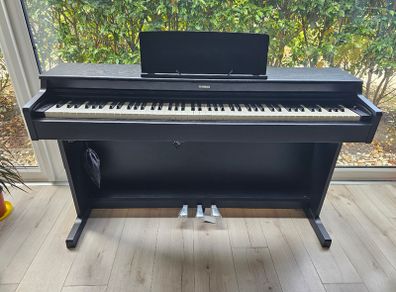 Yamaha Digital Piano - Arius YDP-165